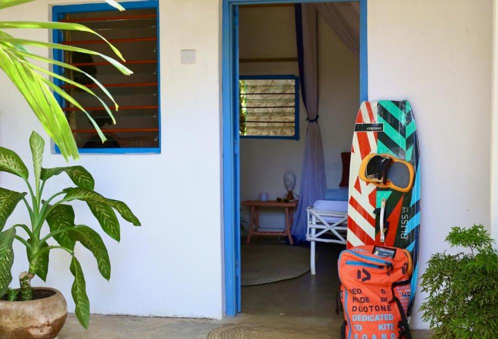 Salty'S Kitesurf Village Kilifi Exterior photo