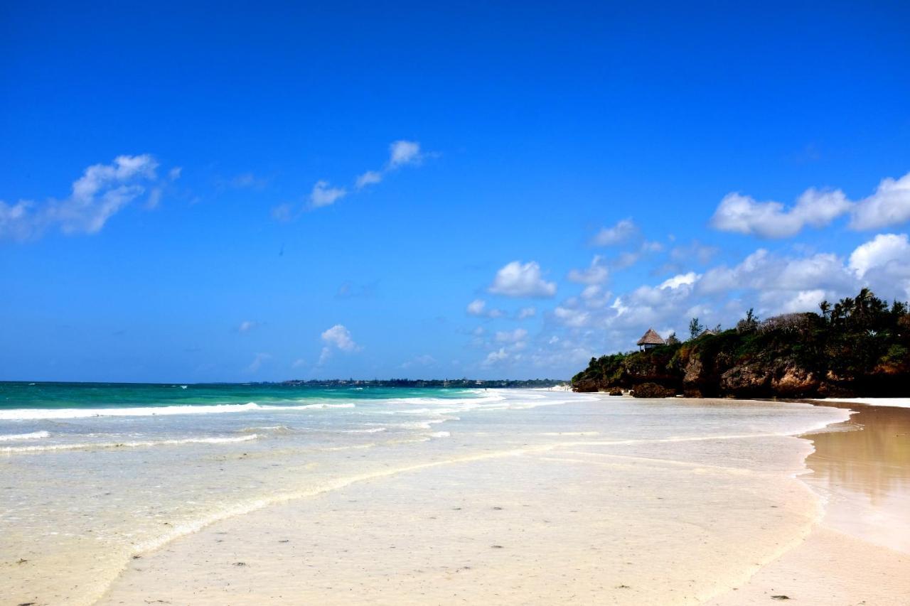 Salty'S Kitesurf Village Kilifi Exterior photo